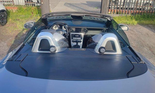 MERCEDES-BENZ SLK 200 Premium AMG