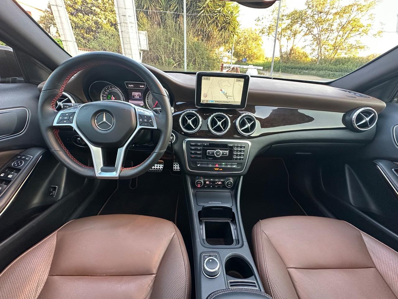 Mercedes-benz GLA 200 CDI Automatic Premium