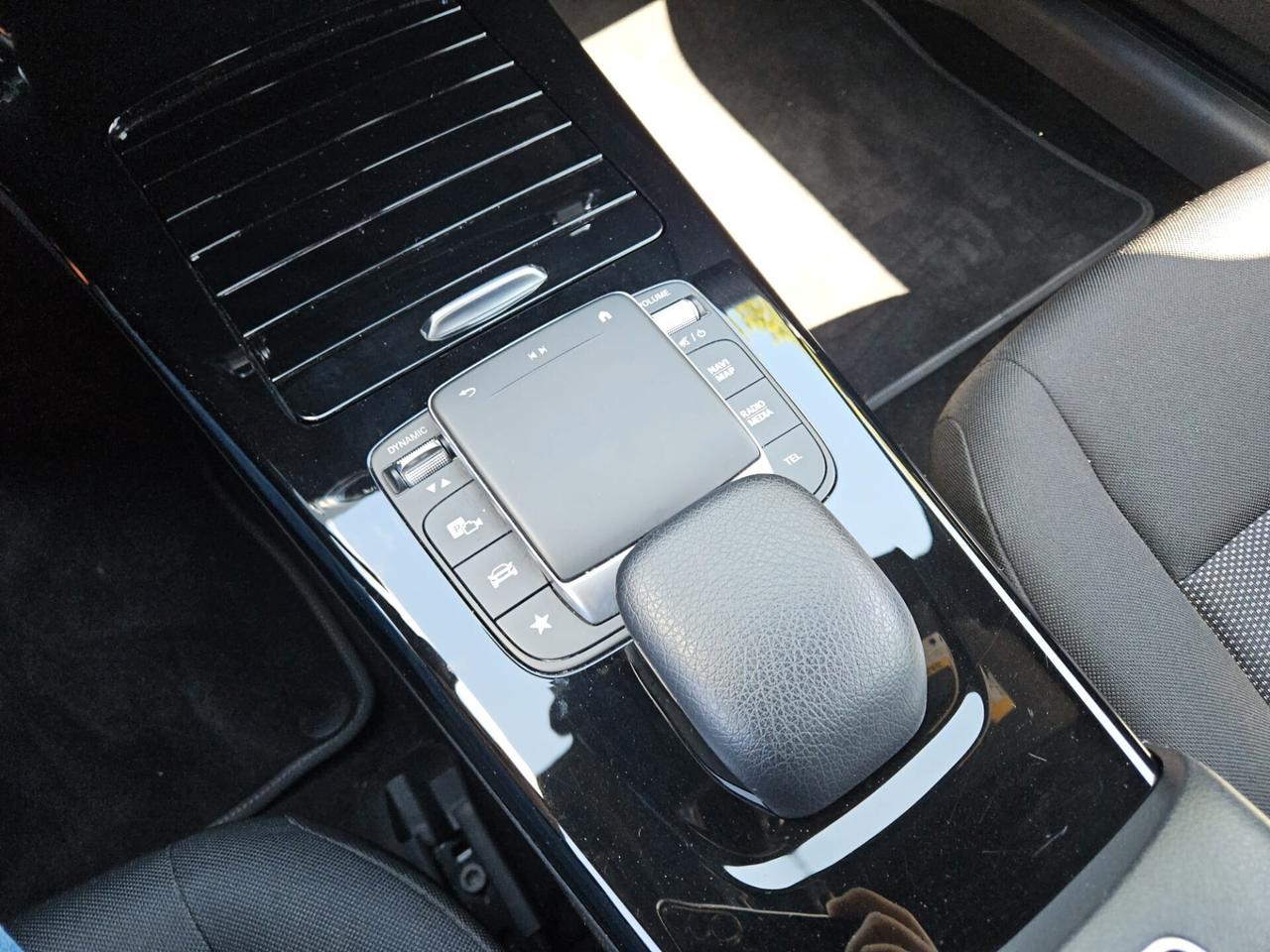 Mercedes-benz CLA 180 CLA 180 d Shooting Brake Business