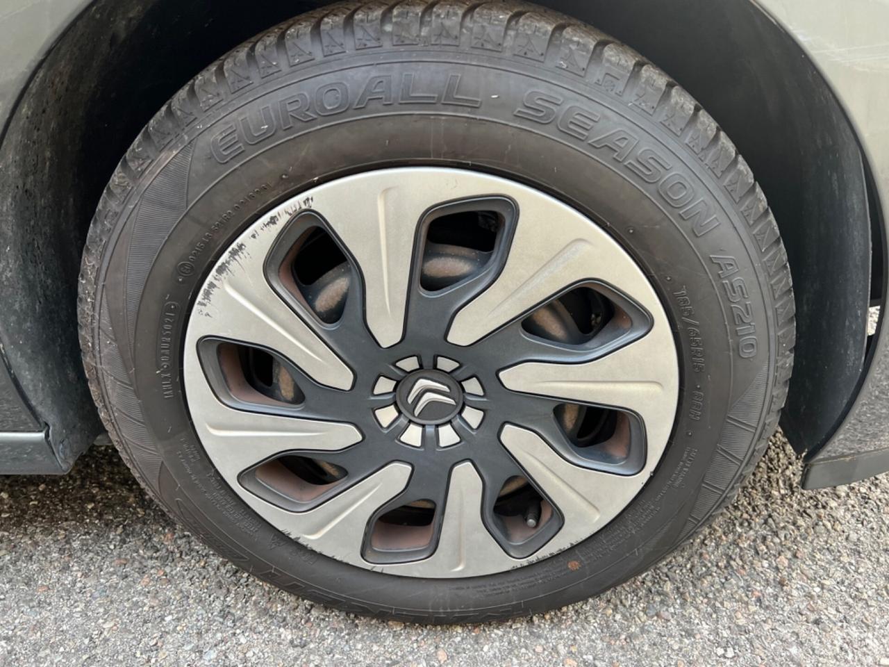 Citroen C3 PureTech 82 Live Edition