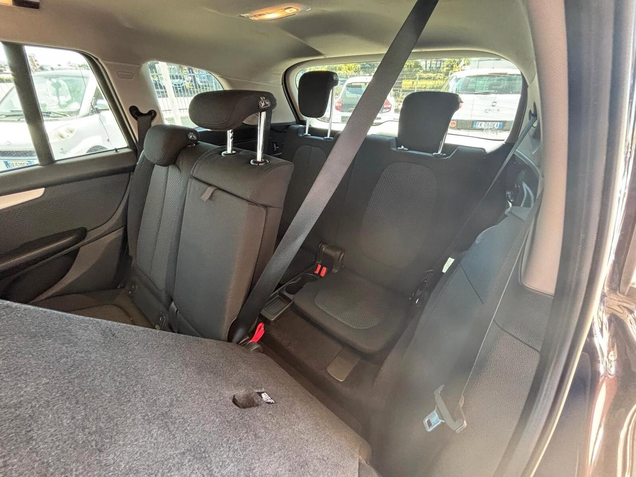 Bmw Serie 2 Gran Tourer 218d Sport