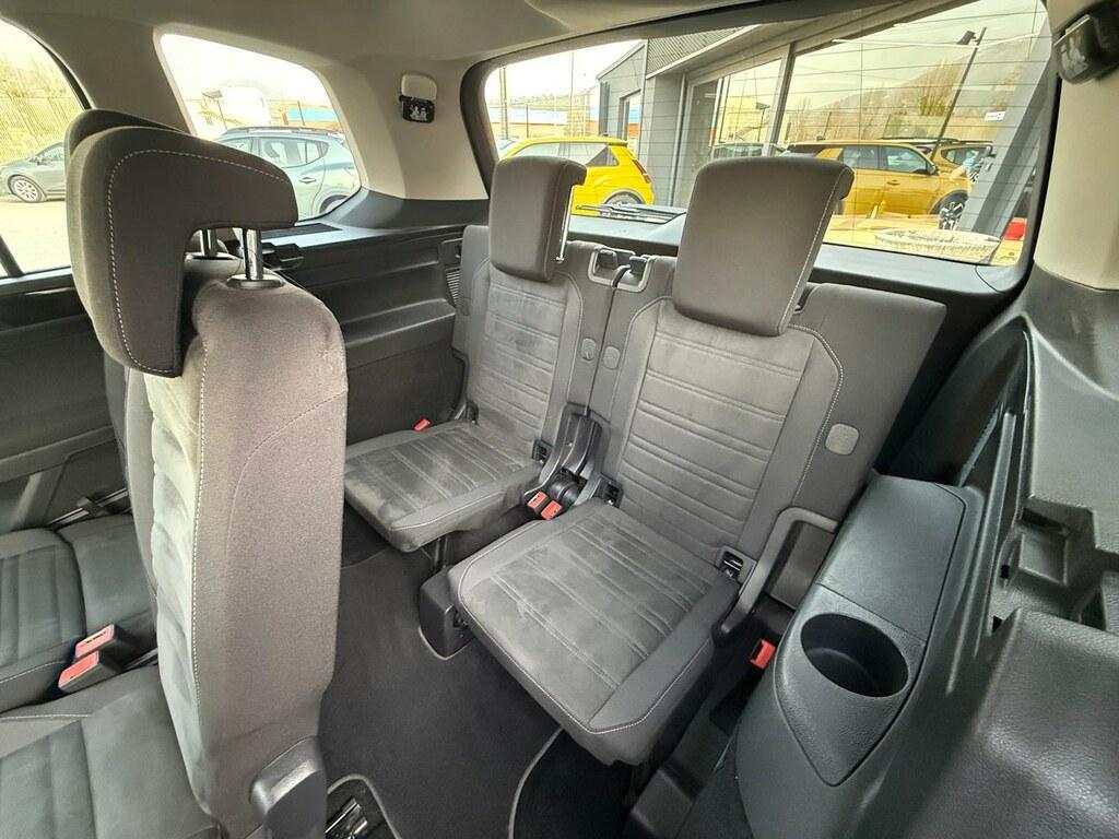 Volkswagen Touran 1.6 tdi Executive
