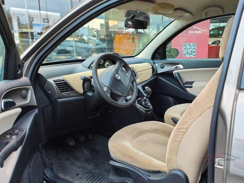 Lancia Ypsilon Ypsilon 1.2 8v Passion