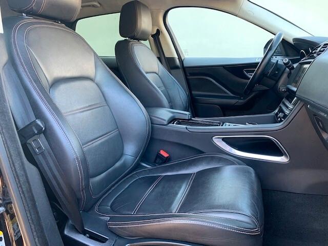 JAGUAR F-PACE 2.0d 4WD 180cv PRESTIGE STRAFULL