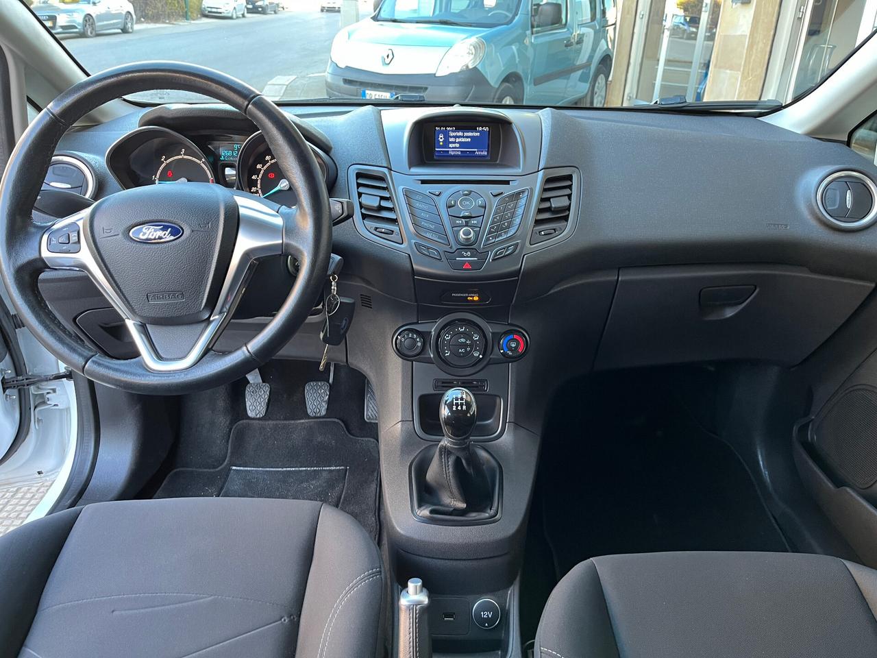 Ford Fiesta 1.5 TDCi 75CV 5 porte OK Neo Patentati