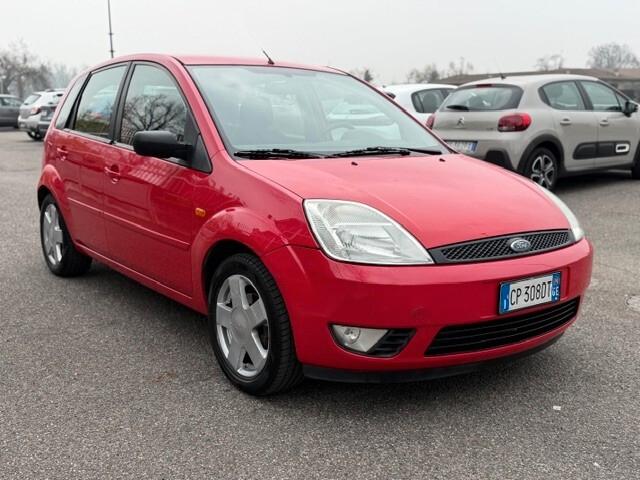 Ford Fiesta 1.2 16V 5p. euro 4 ok neopatentati