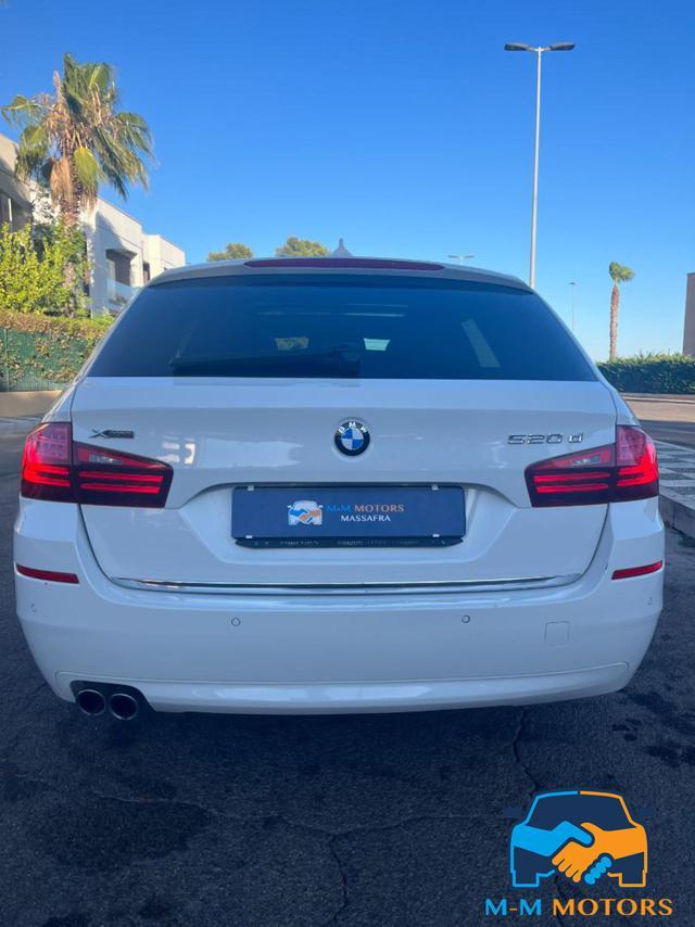 BMW 520 d xDrive Touring Luxury Aut.+Tetto