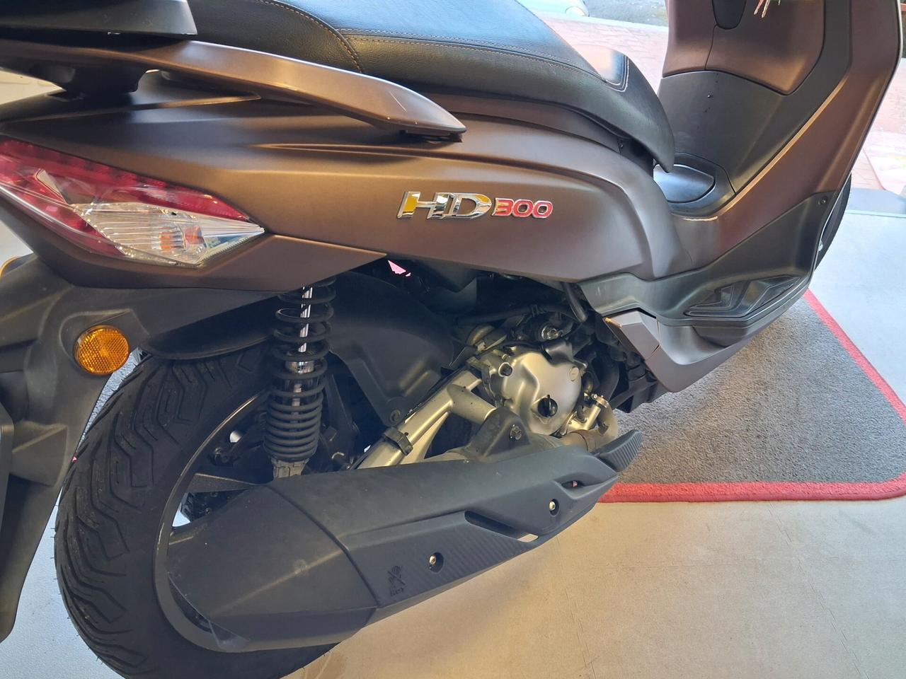 Sym HD 300 EVO