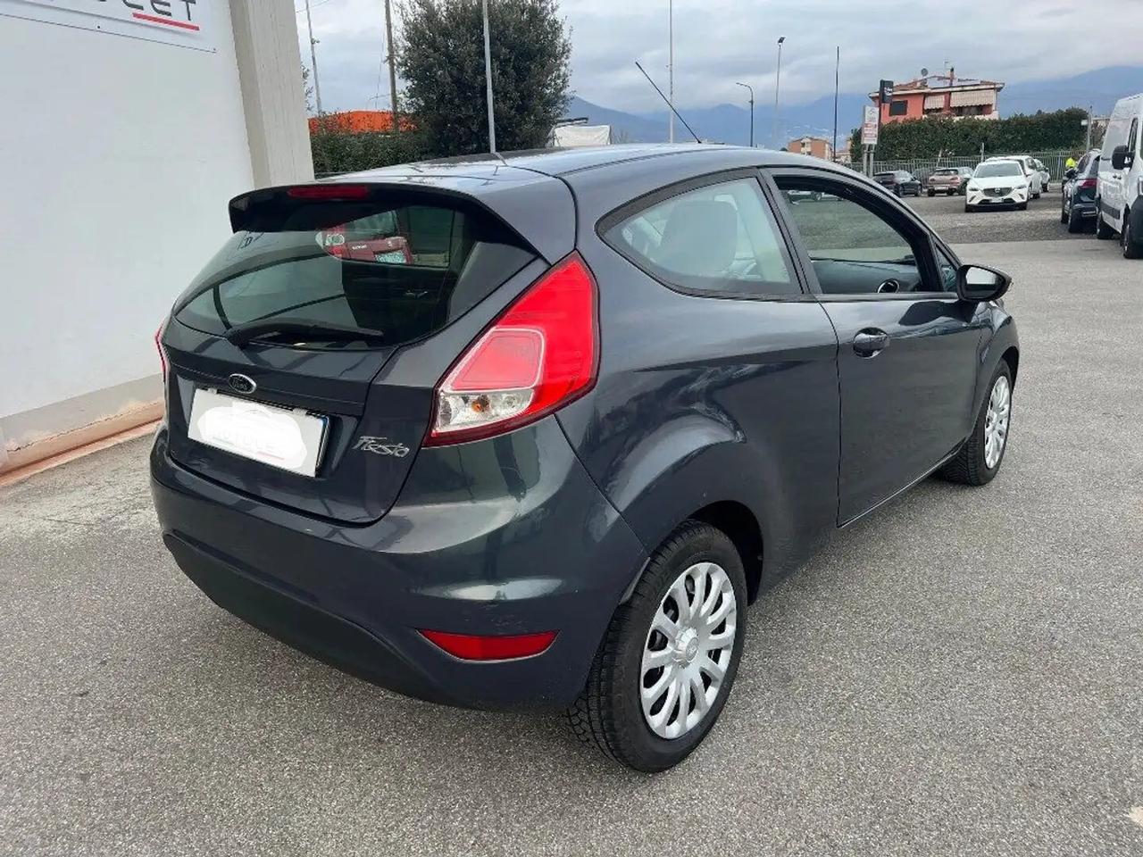 Ford Fiesta 1.5 TDCi 75CV 3 porte Titanium