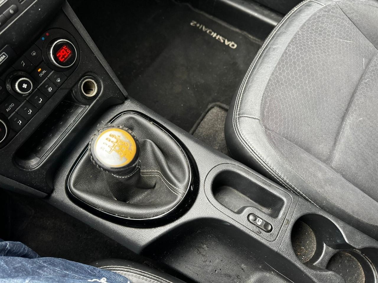Nissan qashqai 2