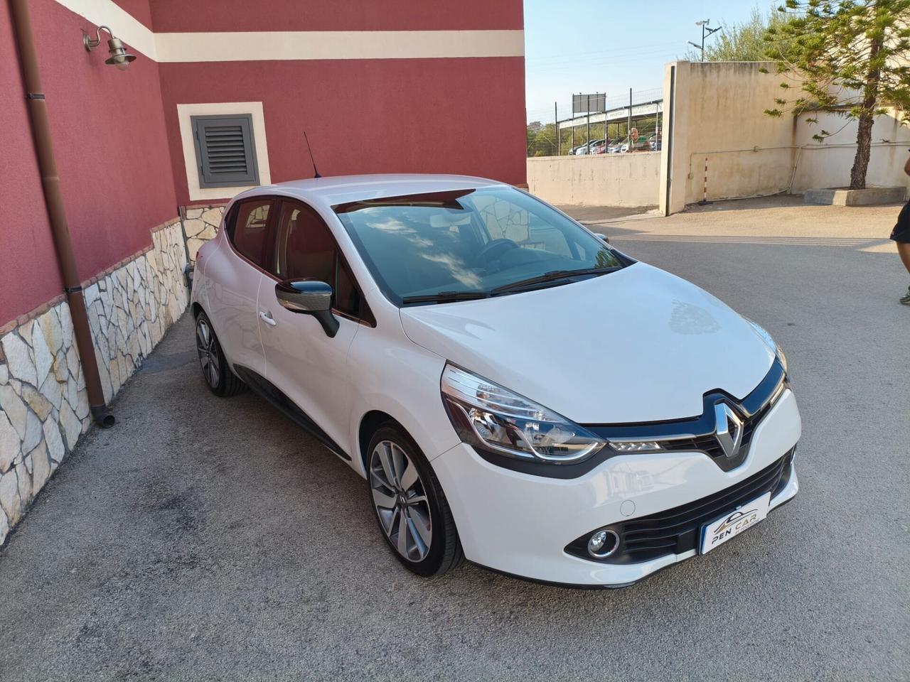 Renault Clio 1.5 dCi 8V 75CV 5 porte Costume National