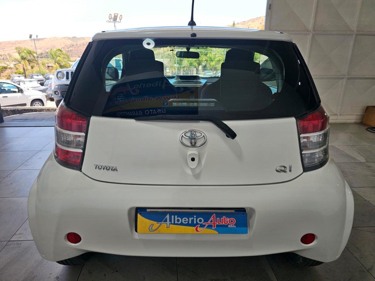 Toyota iQ 1.0 Sol