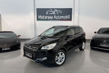 Ford Kuga Titanium tdci 4wd powershift 2.0cc 150cv Auto Navi Bluetooth Retrocamera