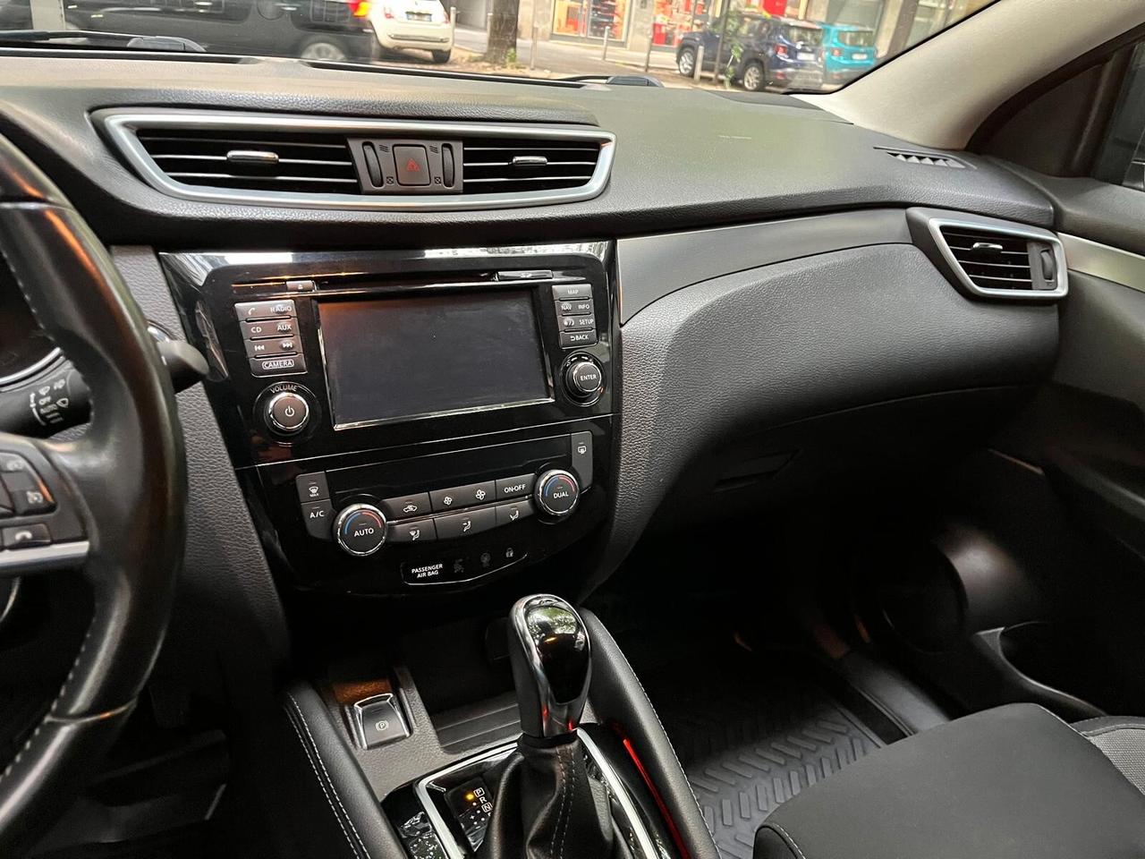 Nissan Qashqai 1.2 DIG-T N-Connecta