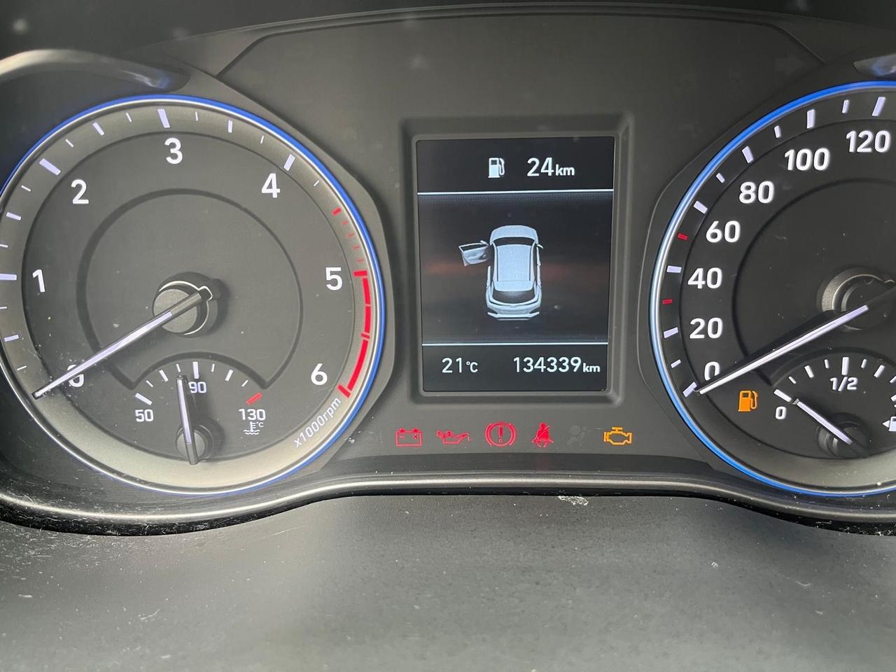 Hyundai kona-1.6 crdi-full-08/2020