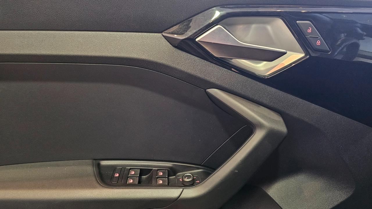 Audi A1 SPB 30 TFSI S line edition