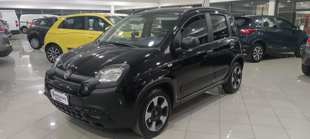 Fiat Panda 1.0 FireFly S&S Hybrid City Cross