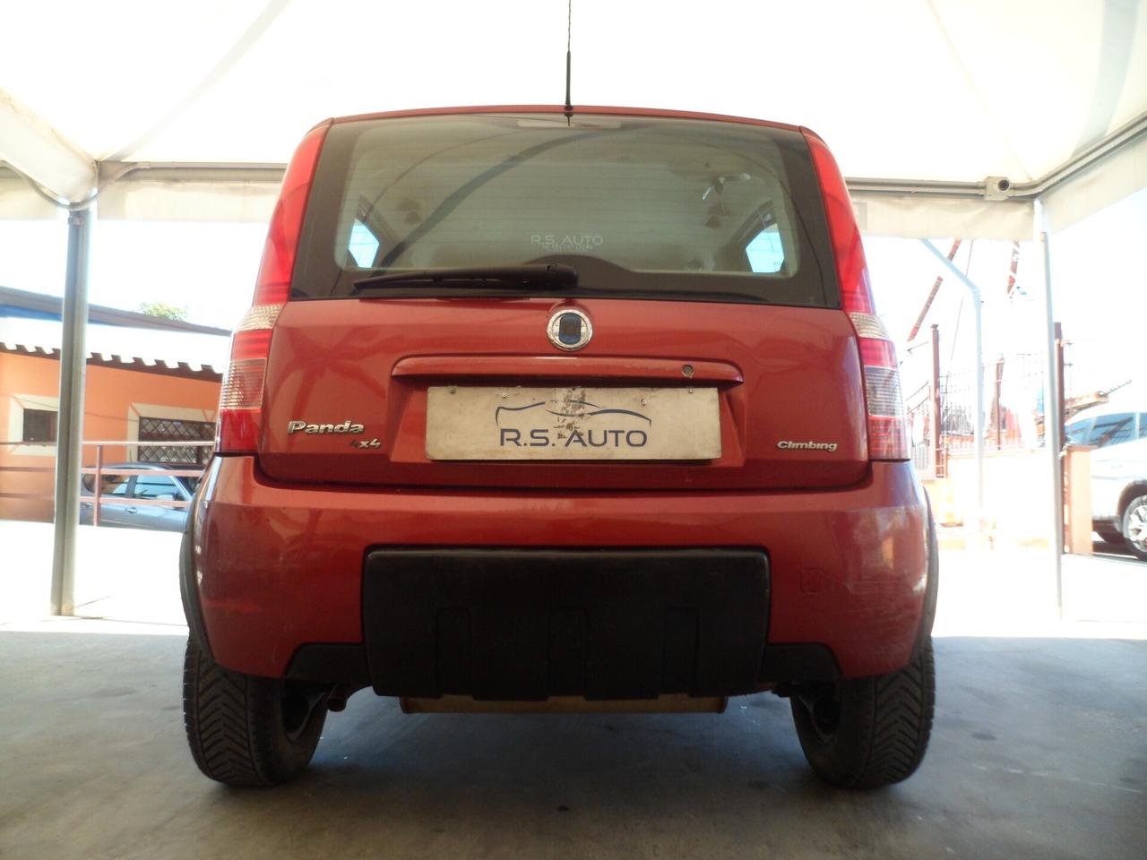 Fiat Panda 1.2 4x4 Climbing full 05