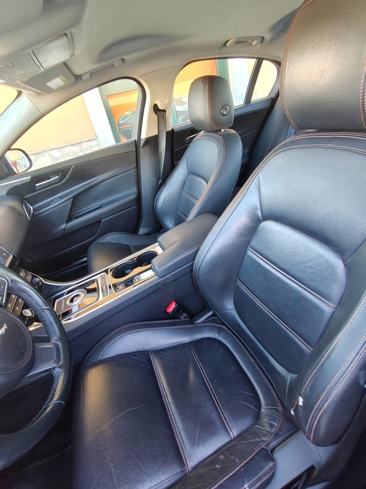 Jaguar XE 2.0 D Turbo aut. Accetto permute e finanziamenti
