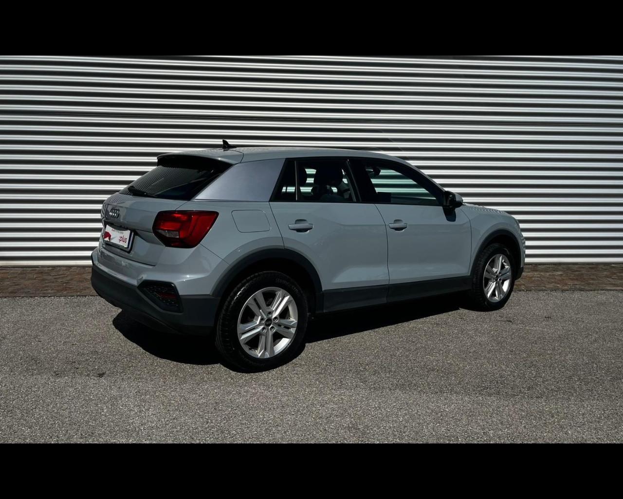 AUDI Q2 30 TDI S-TRONIC BUSINESS