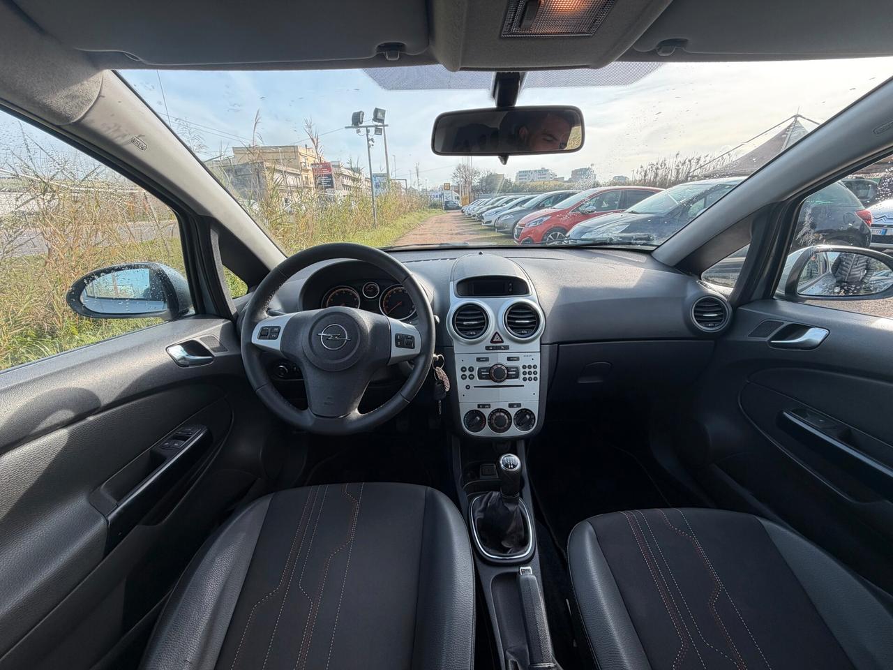 OPEL CORSA 1.2 ANNO 2013 KM 125.000 ADATTA NEOPATENTATI