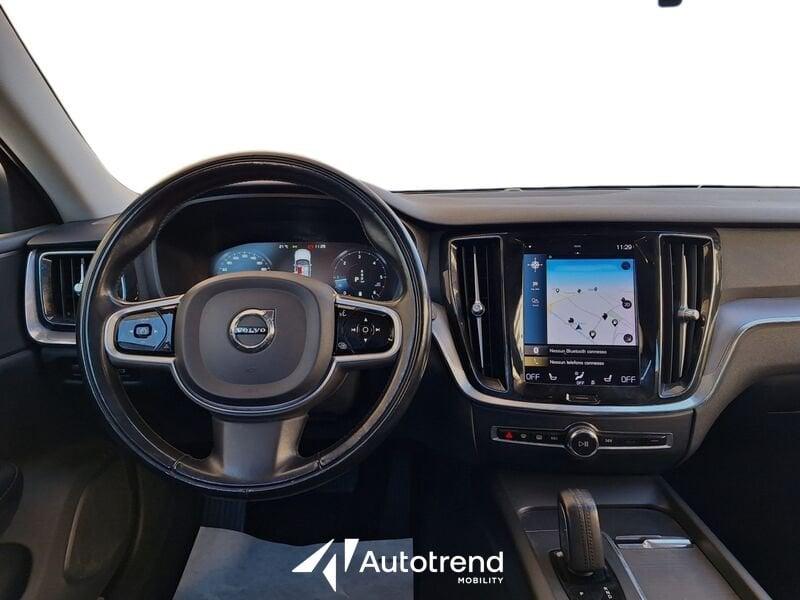 Volvo V60 B4 197+14 CV Mild Hybrid Diesel Automatica Momentum Business