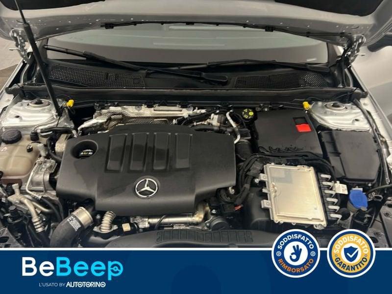 Mercedes-Benz CLA COUPE 200 D PREMIUM AUTO