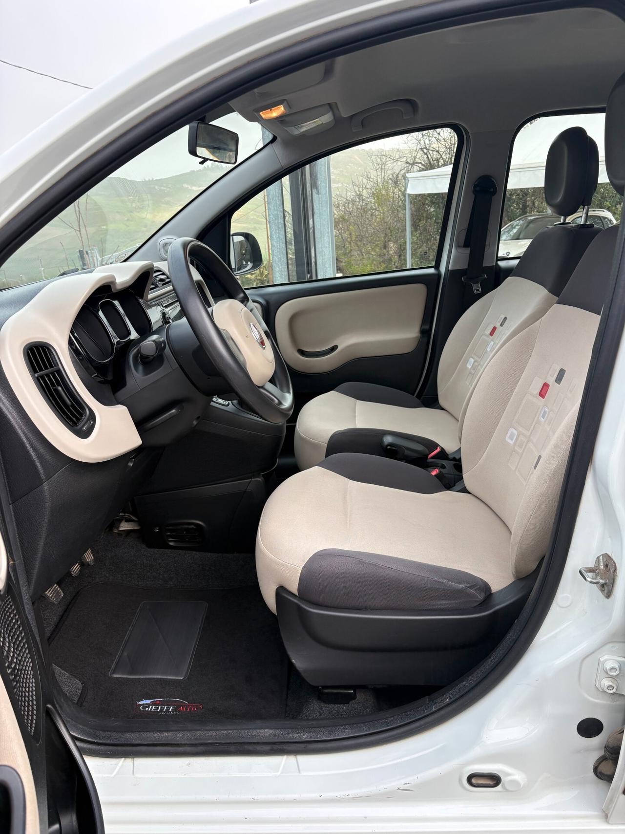 Fiat Panda 1.2 Lounge (40000 KM)