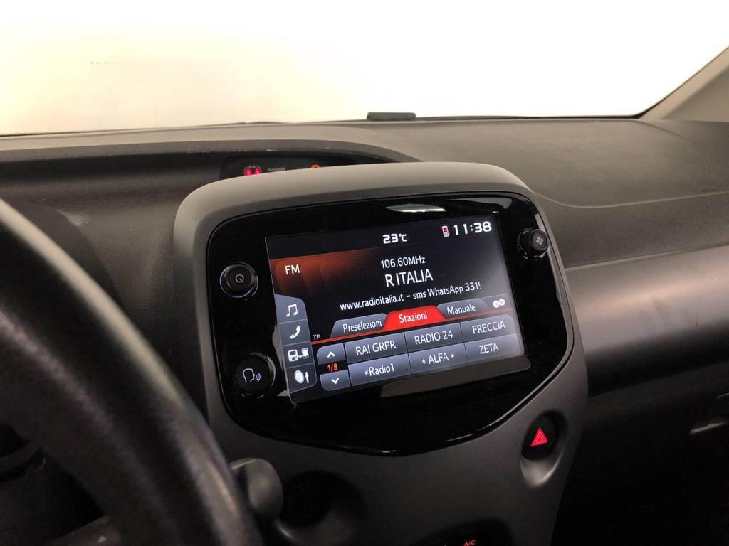 Toyota Aygo 5 Porte 1.0 VVT-i x-play