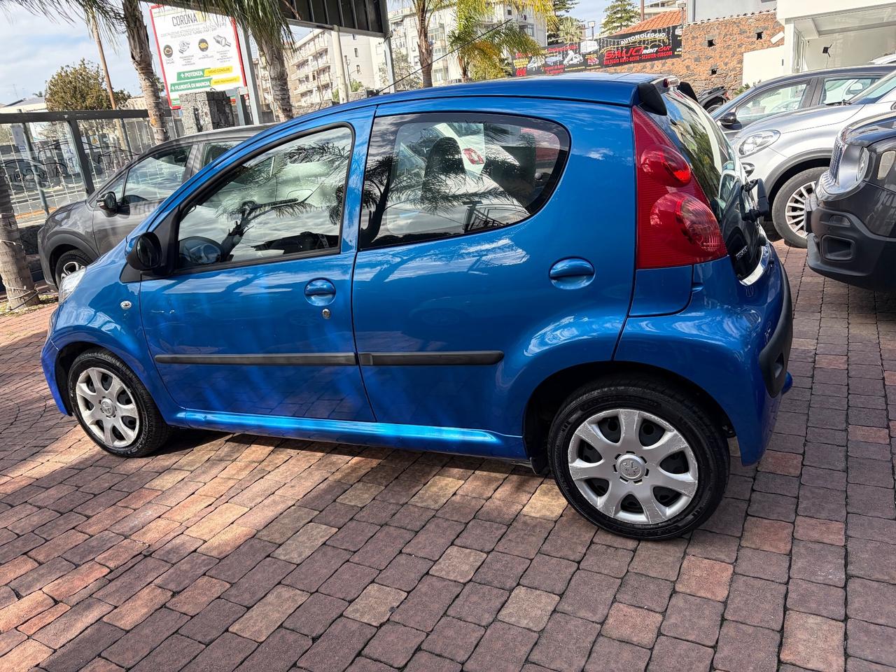 Peugeot 107 1.0 68CV 5p. Plaisir 2Tronic