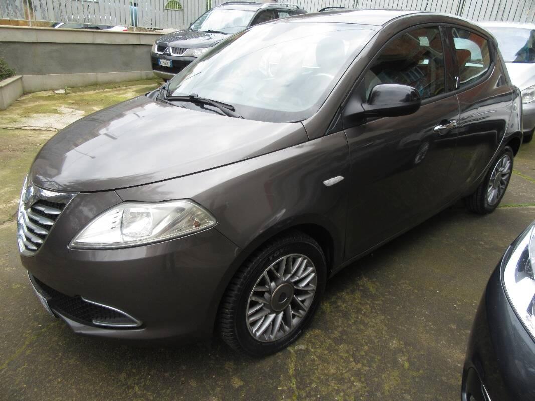 Lancia Ypsilon 1.3 mjt Silver s&s 95cv