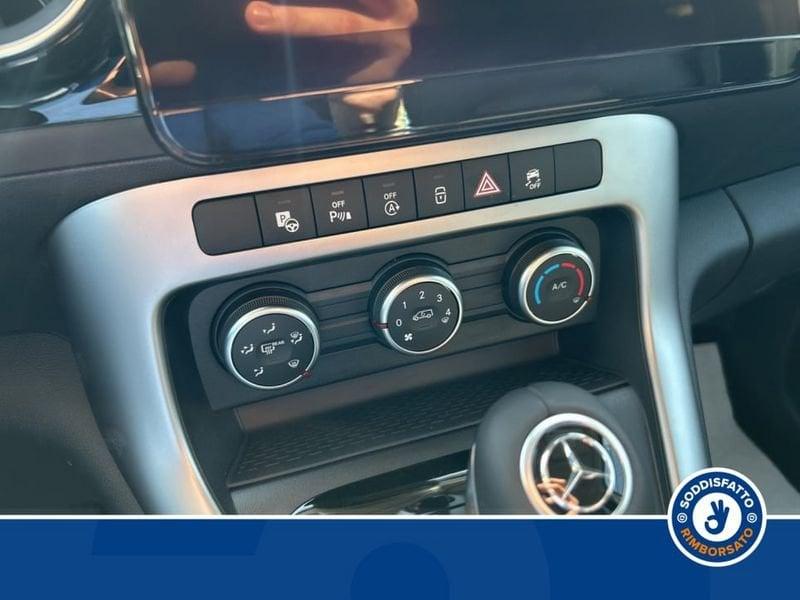 Mercedes-Benz Classe T 180 d AT