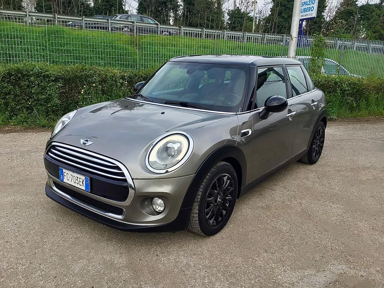 Mini 1.5 Cooper D Business 116Cv Diesel Turbo 5 porte