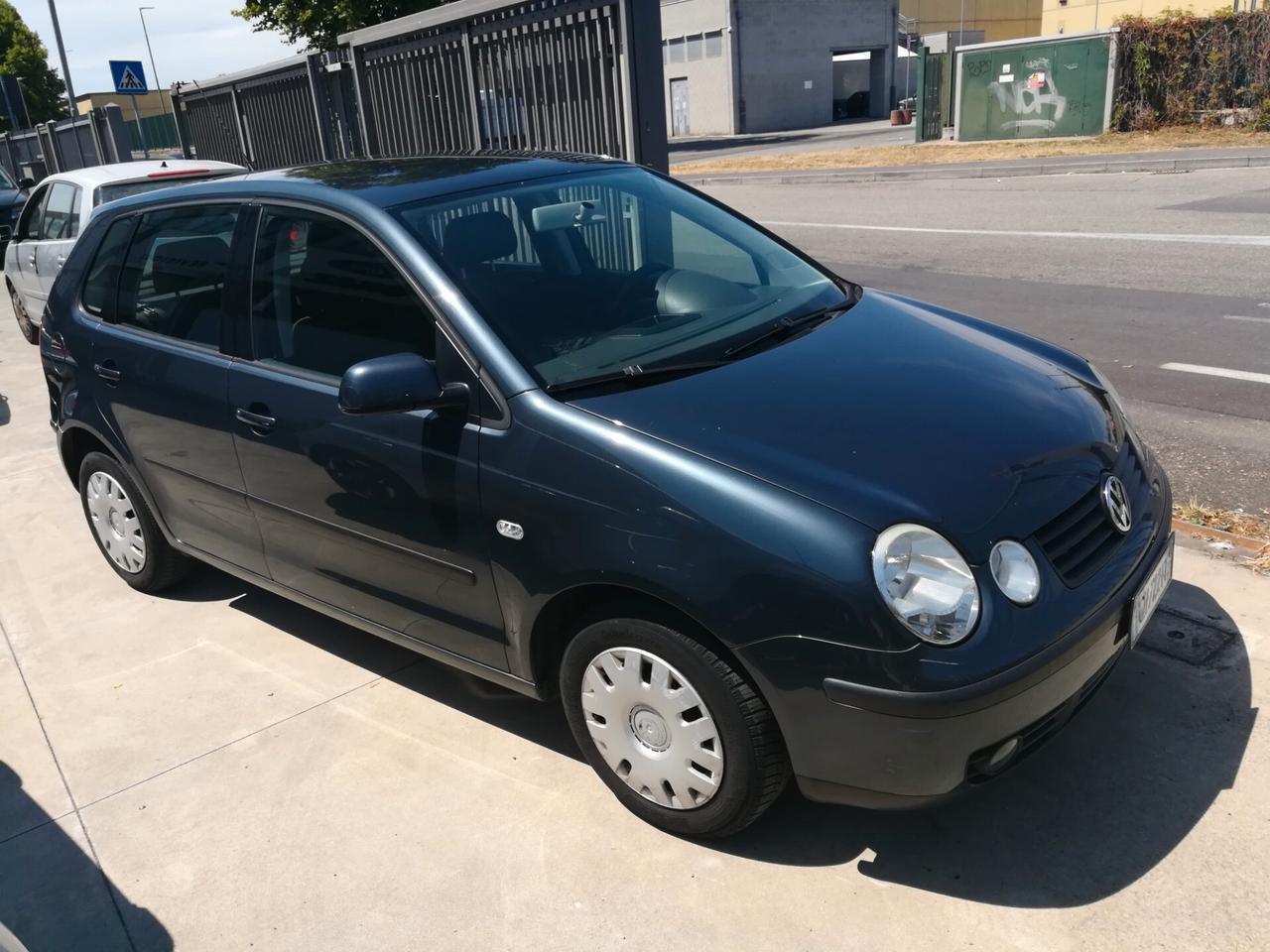 Volkswagen Polo 1.4 Benz. 75 cv UNICOPROPRIETARIO