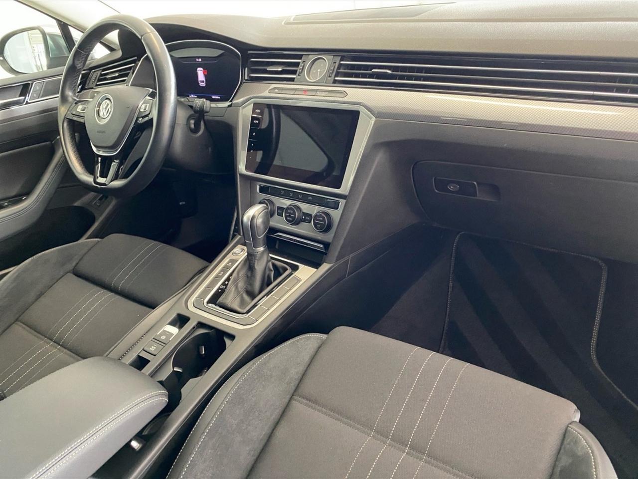 Volkswagen Passat alltrack 2.0 tdi 4motion 190cv dsg my18