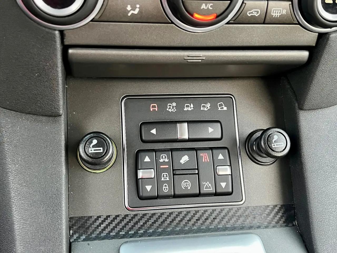 Land Rover Discovery 4 3.0 SDV6 249CV SE