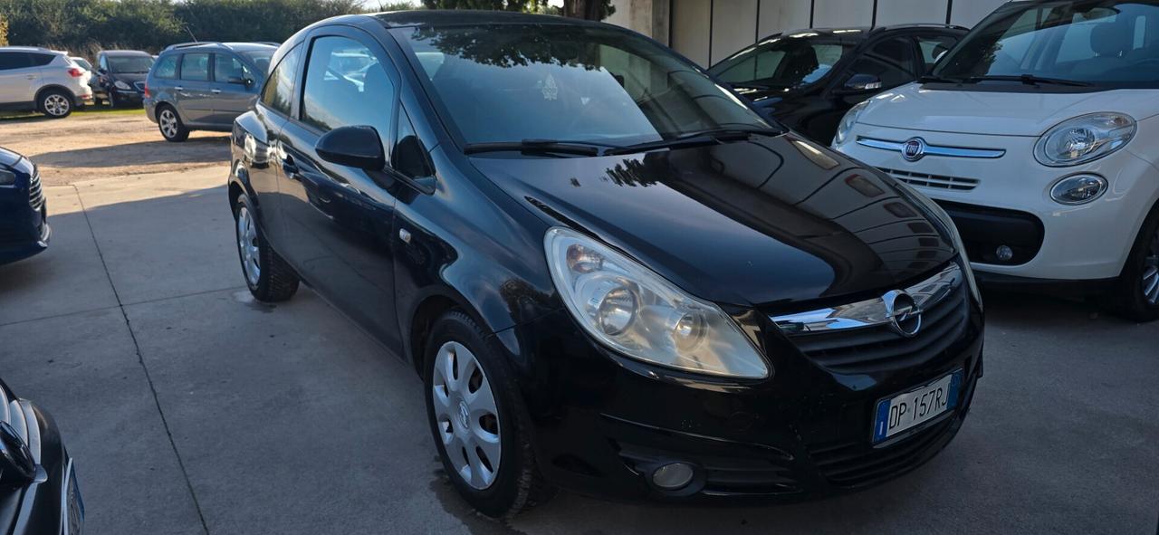 Opel Corsa 1.2 3 porte Sport