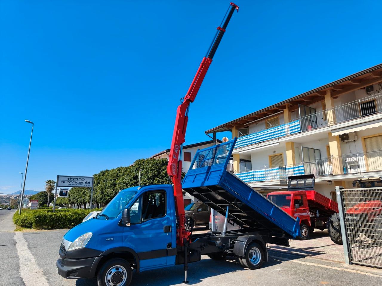 Iveco Daily 35 C15 Ribaltabile + Gru - 2013