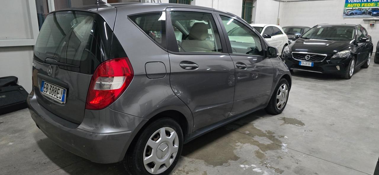 Mercedes-benz A 150 160 BlueEFFICIENCY Elegance