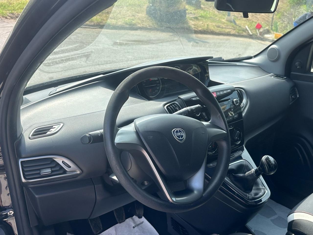 Lancia Ypsilon 1.3 MJT 16V 95 CV 5 porte S&S Elefantino