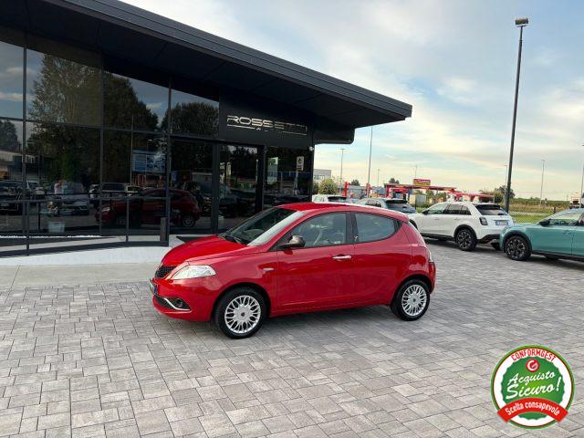LANCIA Ypsilon 1.2 5 porte Gold ANCHE NEOPATENTATI