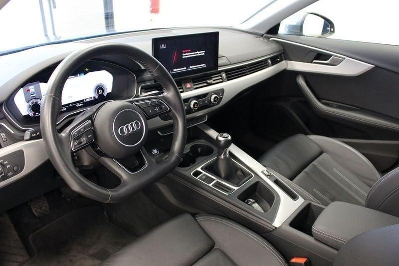 Audi A4 30 TDI Business Advanced