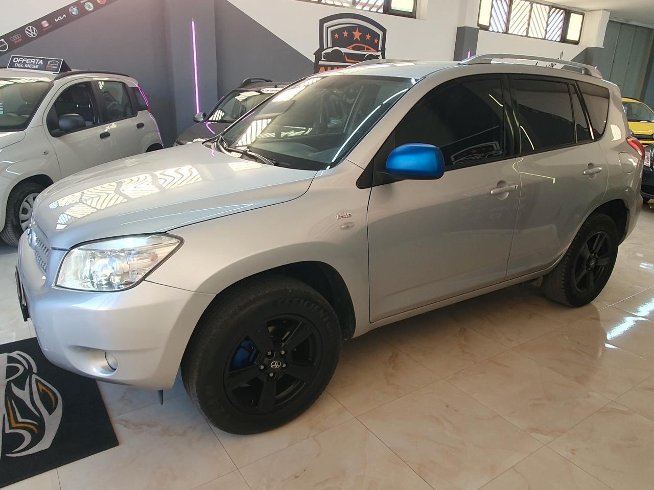 Toyota RAV4 2.2 D-4D 136cv Luxury 2008