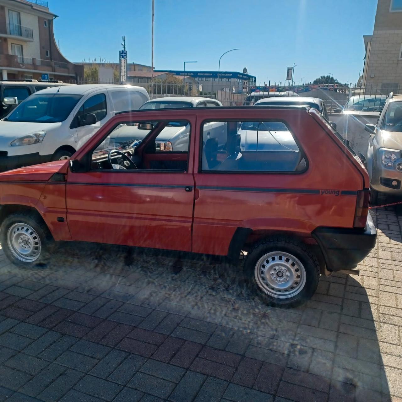 RARA E INDISTRUTTIBILE PANDA 750 YOUNG TUTTO FUNZIONANTE