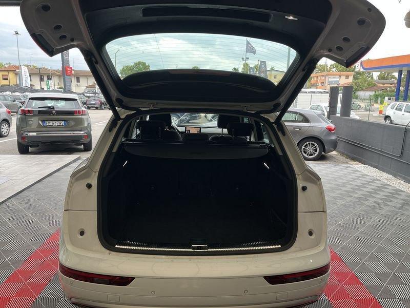 Audi Q5 40 TDI quattro S tronic Sport