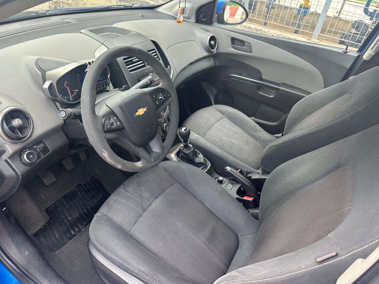 Chevrolet Aveo 1.2 70CV