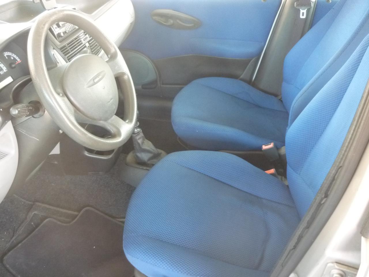 Fiat Punto 1.2i cat 5 porte EL