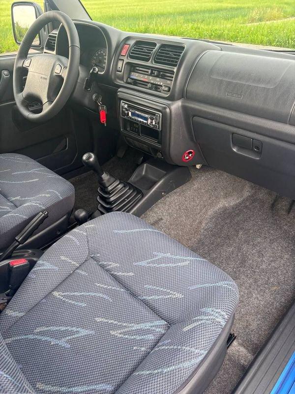 Suzuki Jimny NEOP. Jimny 1.3i 16V cat 4WD JLX Special