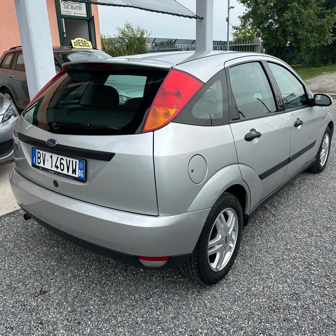 Ford Focus 1.6i 16V cat 5p. Ghia