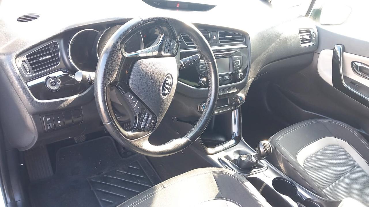 Kia Ceed cee'd 1.4 ECO GPL 5 porte Cool